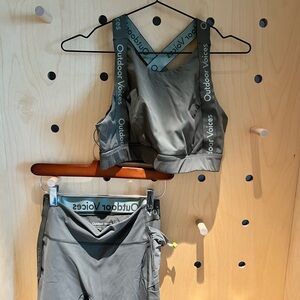 Perfect Outdoor Voices workout set